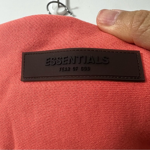 NWT Essentials Fear of God Coral Hoodie and Shorts Set Size Small Streetwear - Picture 5 of 16